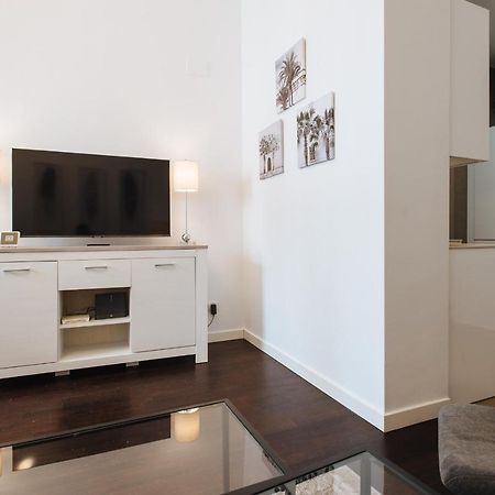 Apartamento Puerta Real - Free Parking Sevilla Bagian luar foto